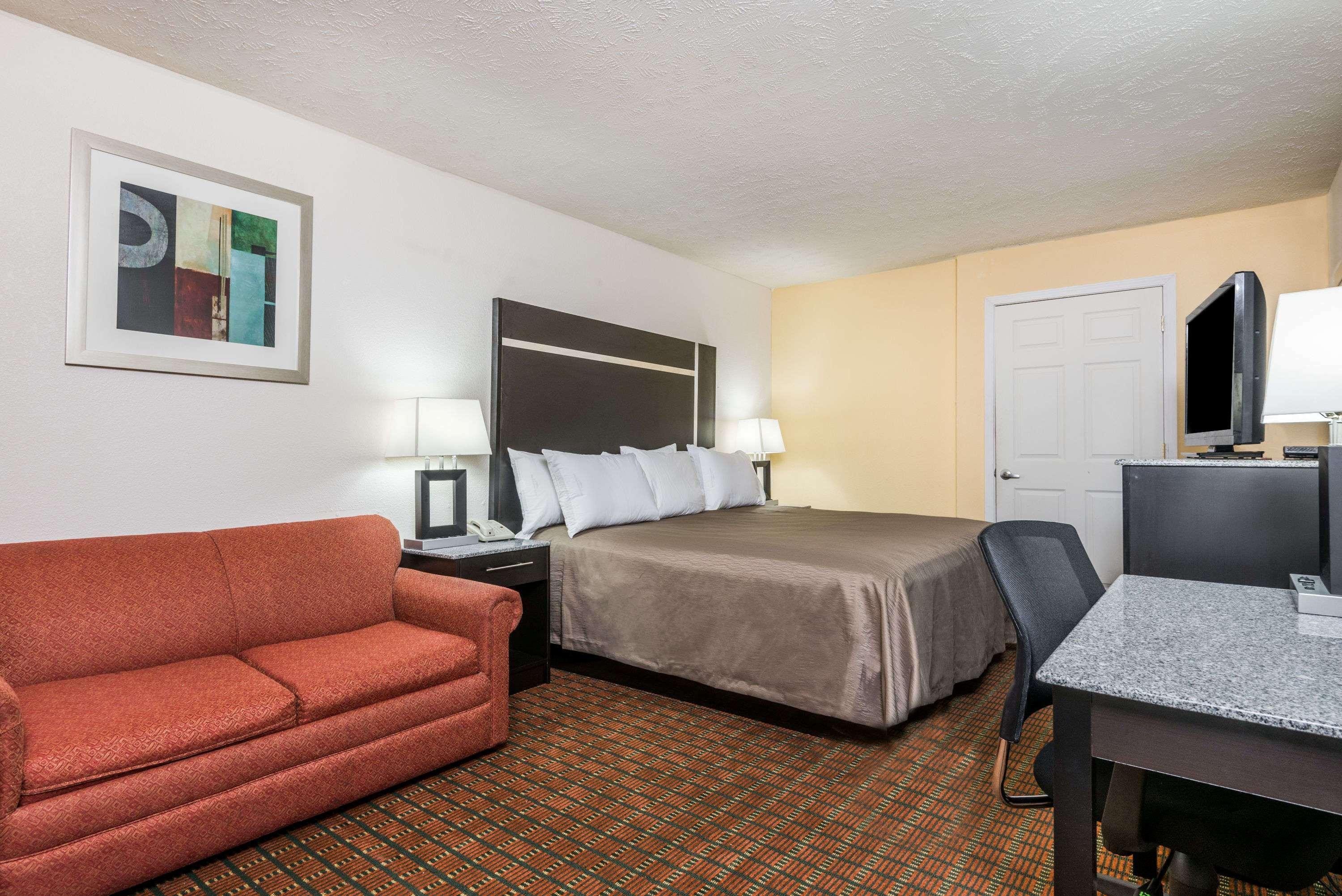 Ramada By Wyndham Lumberton Hotel Buitenkant foto