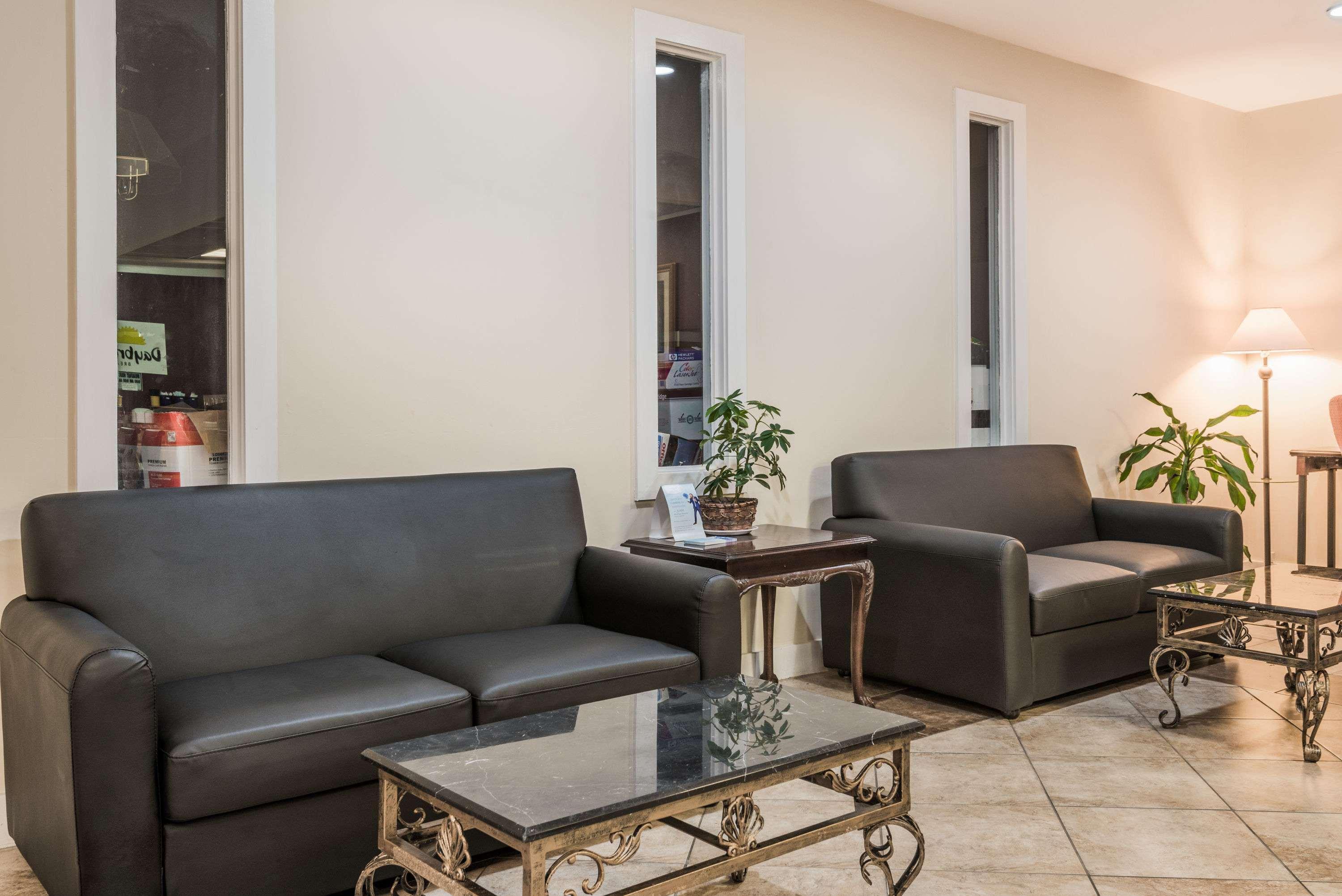 Ramada By Wyndham Lumberton Hotel Buitenkant foto
