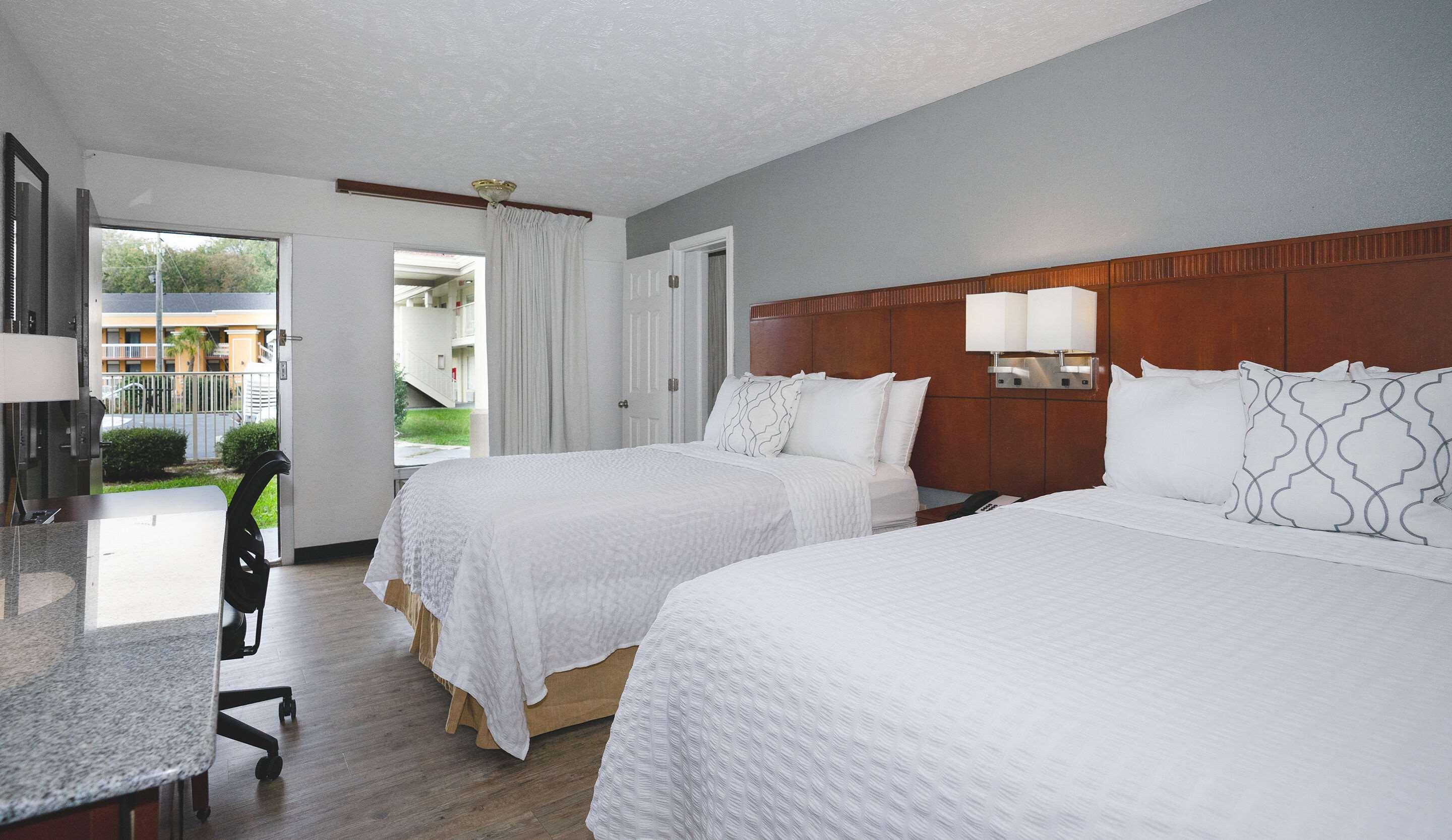 Ramada By Wyndham Lumberton Hotel Buitenkant foto